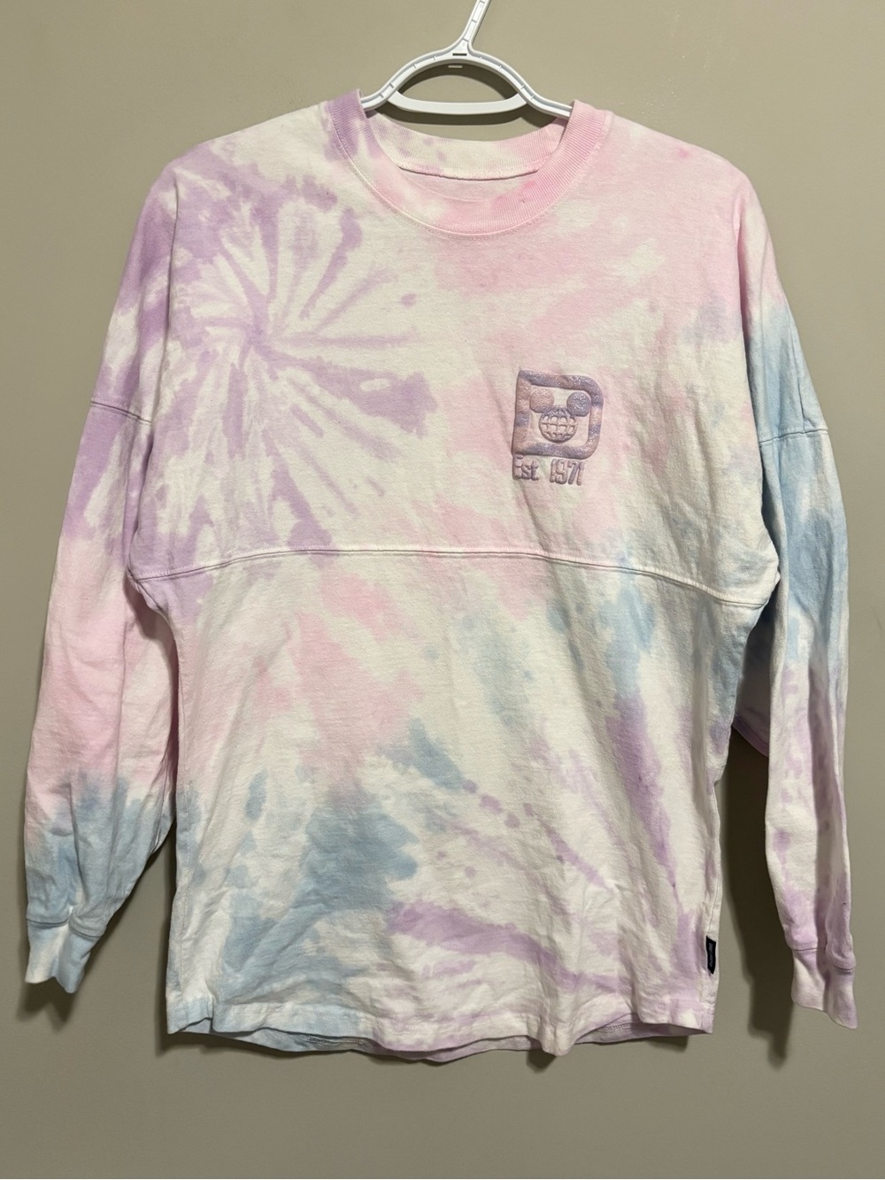 Walt Disney World Woman’s Small Tie Dye Pastel Spirit Jersey Pink Purple Blue XS